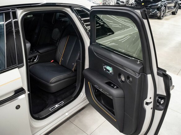 2025 Rolls-Royce Ghost Black Badge II Рестайлинг (Series II), серый, 47294000 рублей - вид 34