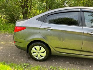 2013 Hyundai Solaris I, чёрный, 500000 рублей, вид 5
