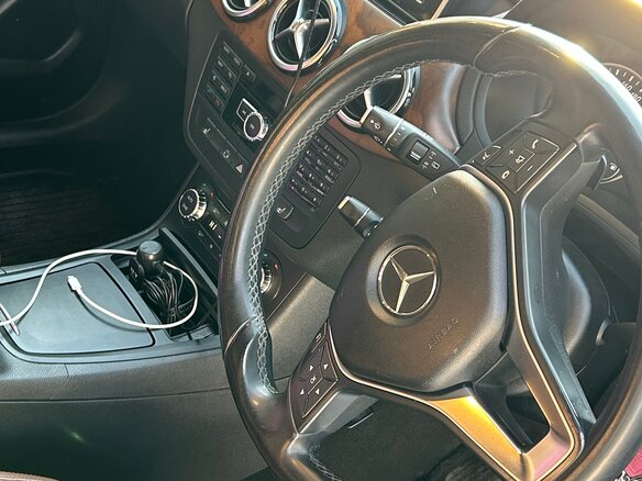 2012 Mercedes-Benz B-Класс 180 II (W246), синий, 1100000 рублей - вид 4