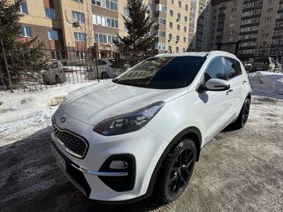 2020 Kia Sportage IV Рестайлинг, белый, 2800000 рублей, вид 1