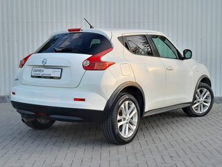 2011 Nissan Juke I, белый, 1049000 рублей, вид 4