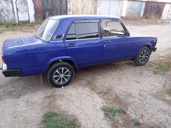 1997 Lada (ВАЗ) 2105, синий - вид 5