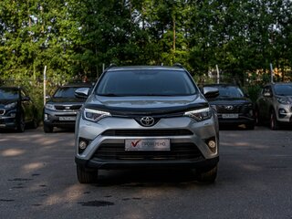 2018 Toyota RAV4 IV (XA40) Рестайлинг, серебристый, 1940000 рублей, вид 3