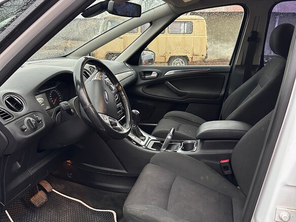2012 Ford S-MAX I Рестайлинг, белый, 990000 рублей - вид 10