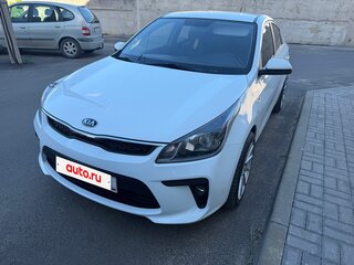 2018 Kia Rio IV, белый, 1750000 рублей, вид 2