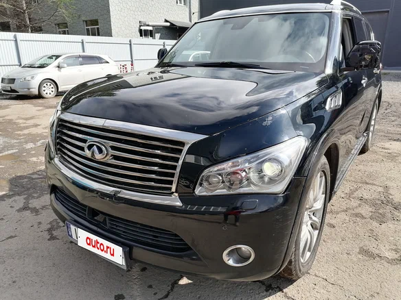 2013 Infiniti QX56 II, чёрный, 1000000 рублей
