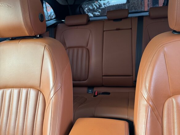 2018 Jaguar F-Pace I, серебристый, 4500000 рублей - вид 9