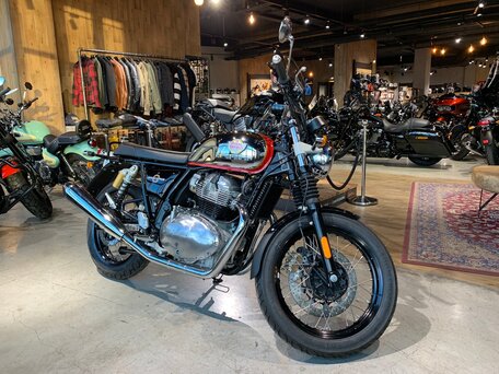 2025 Royal Enfield Interceptor, серебристый, 708000 рублей, вид 2