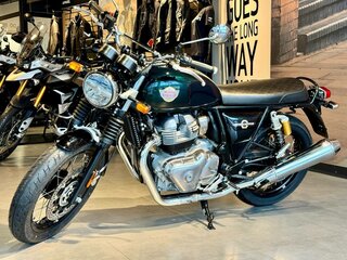 2025 Royal Enfield Interceptor, зелёный, 689000 рублей, вид 1