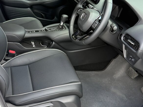 2023 Honda ZR-V, белый, 2940000 рублей - вид 18