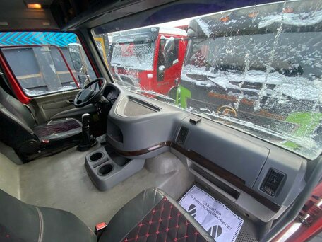 2021 Sinotruk Howo ZZ3407, красный, 2160000 рублей, вид 5