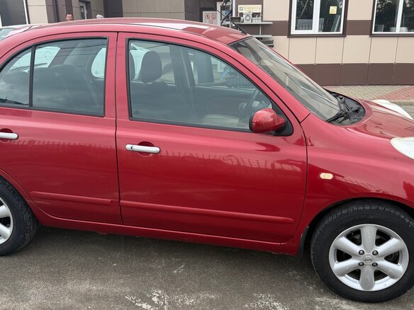 2010 Nissan Micra III (K12), пурпурный - вид 4