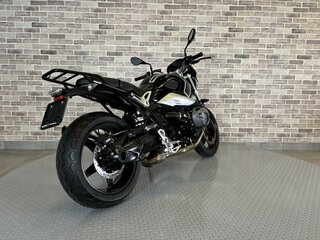 2017 BMW R Nine T Pure, чёрный, 1068000 рублей, вид 3