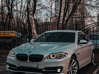 2016 BMW 5 серии 520d VI (F10/F11/F07) Рестайлинг, белый, 2620000 рублей, вид 3