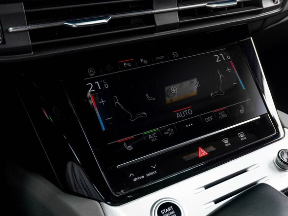 2023 Audi Q6 45 TFSI, серый, 7039000 рублей - вид 28