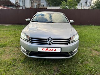 2011 Volkswagen Passat B7, серебристый, 1200000 рублей, вид 2
