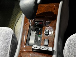 1998 Toyota Crown Majesta II (S150), серебристый, 1200000 рублей, вид 2