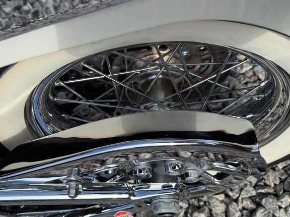 2015 Harley-Davidson Softail Deluxe, белый, 1070000 рублей - вид 14