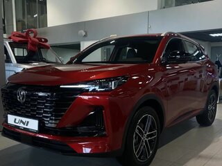 2025 Changan UNI-S I, красный, 3179900 рублей, вид 2