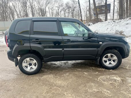 2024 Lada (ВАЗ) Niva Travel I, зелёный, 1170000 рублей, вид 4