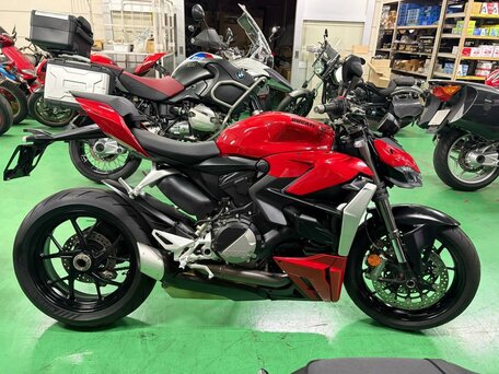 2022 Ducati Streetfighter V2, красный, 1449000 рублей, вид 2