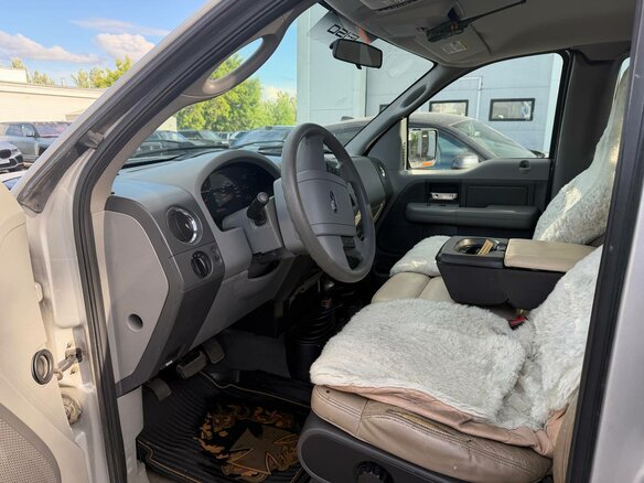 2004 Ford F-150 XI, серебристый, 1600000 рублей - вид 9