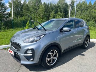 2018 Kia Sportage IV Рестайлинг, серебристый, 2290000 рублей, вид 2