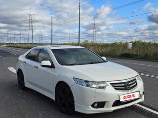 2011 Honda Accord VIII, белый, 1240000 рублей, вид 1