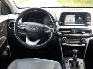 2018 Hyundai Kona I, чёрный, 2000000 рублей, вид 3