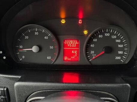 2010 Volkswagen Crafter, жёлтый, 1150000 рублей, вид 5