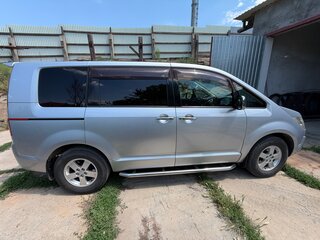 2007 Mitsubishi Delica D:5 I, серебристый, 1800000 рублей, вид 4