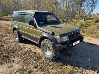 1998 Mitsubishi Pajero II Рестайлинг, зелёный, 800000 рублей, вид 2