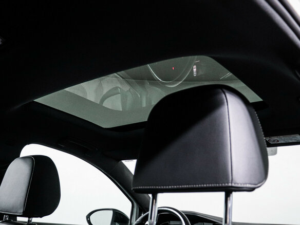 2021 Volkswagen Golf VIII, белый - вид 17