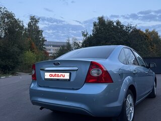 2008 Ford Focus II Рестайлинг, серый, 330000 рублей, вид 5