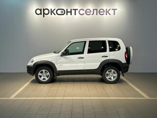 2018 Chevrolet Niva I Рестайлинг, белый, 770000 рублей, вид 5