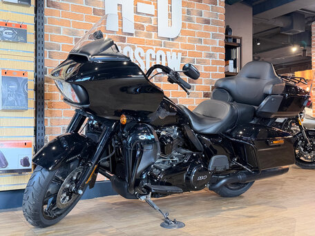 2024 Harley-Davidson Road Glide Limited, чёрный, 4150000 рублей, вид 4