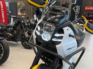 2026 QJMotor SVT 650 X, жёлтый, 689000 рублей, вид 4