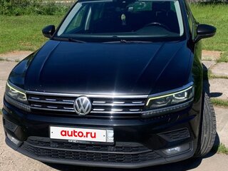 2019 Volkswagen Tiguan II, чёрный, 2350000 рублей, вид 4