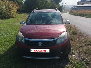 2012 Renault Sandero I, красный, 640000 рублей, вид 1