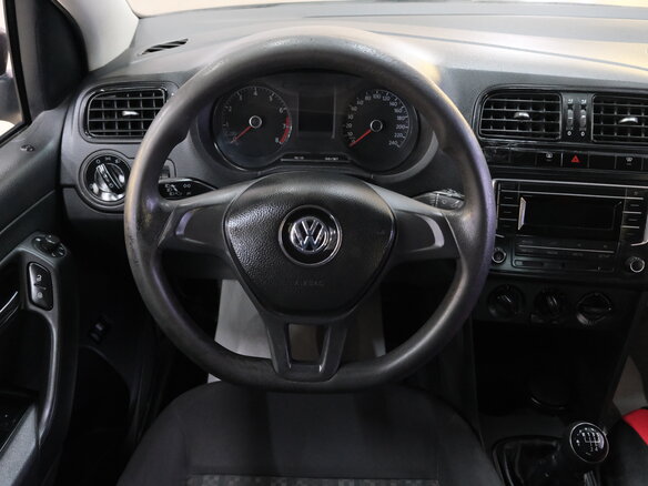 2019 Volkswagen Polo V Рестайлинг, коричневый - вид 12