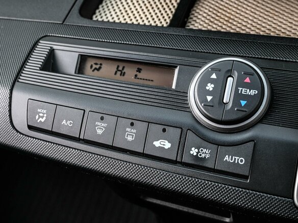 2012 Honda Freed I Рестайлинг, серый - вид 16
