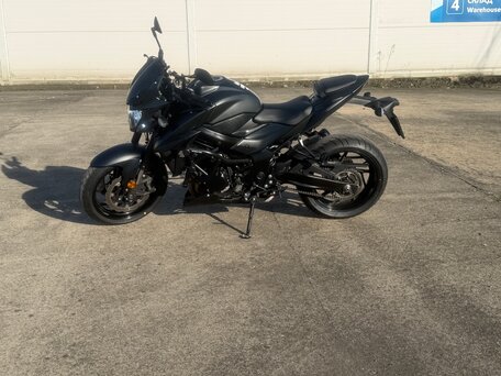 2020 Suzuki GSX-S 750, чёрный, 950000 рублей, вид 3