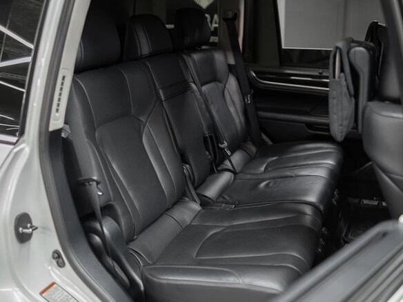 2016 Lexus LX 570 III Рестайлинг 2, белый, 7850000 рублей - вид 37