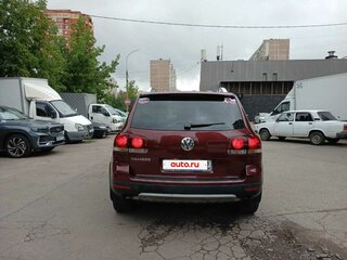 2008 Volkswagen Touareg I Рестайлинг, пурпурный, 995000 рублей, вид 5