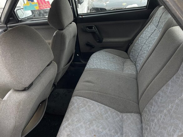 2005 Lada (ВАЗ) 2110, серый, 140000 рублей - вид 9