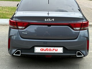 2022 Kia Rio IV Рестайлинг, серый, 1650000 рублей, вид 3