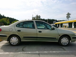 2003 Renault Megane I Рестайлинг, серый, 290000 рублей, вид 4