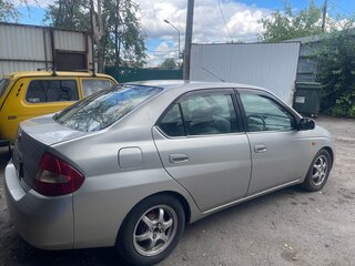 2002 Toyota Prius I Рестайлинг (XW10), серебристый, 280000 рублей, вид 3