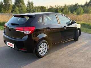 2016 Kia Rio III Рестайлинг, чёрный, 985000 рублей, вид 5