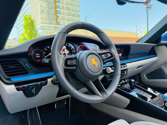 2022 Porsche 911 Carrera 4 GTS VIII (992), синий - вид 18